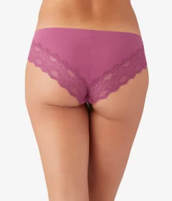 Wacoal Tanga/Cheeky * b.bare Cheeky Raspberry Coulis
