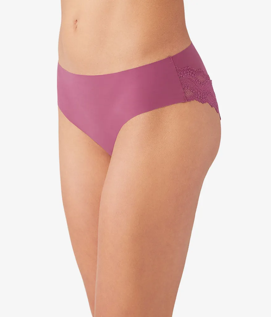 Wacoal Tanga/Cheeky * b.bare Cheeky Raspberry Coulis