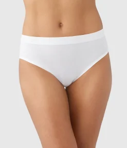 Wacoal Hi-Cut|Seamless * B-ooth® Natura Hi-Cut White