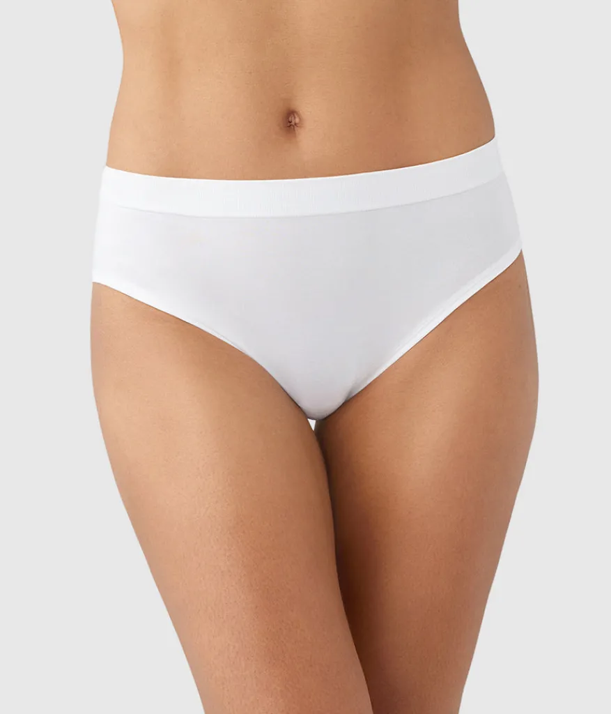 Wacoal Hi-Cut|Seamless * B-ooth® Natura Hi-Cut White