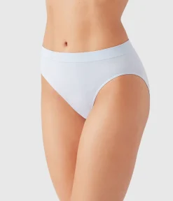 Wacoal Hi-Cut|Seamless * B-ooth® eae Hi-Cut Soft Sky