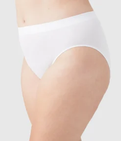Wacoal Hi-Cut|Seamless * B-ooth® eae Hi-Cut White