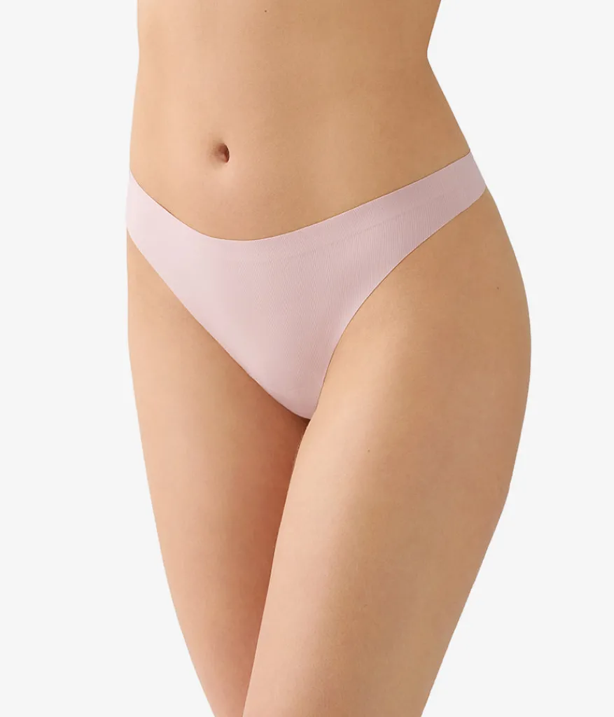 Wacoal Thong * b.wow'd odern Thong Blush Pink
