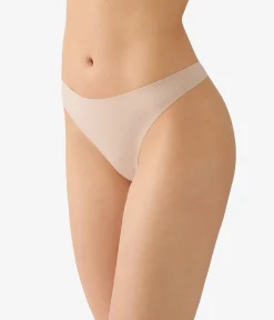 Wacoal Thong * b.wow'd odern Thong Au Natural