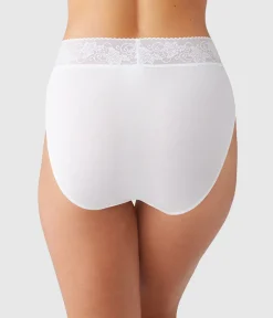 Wacoal Hi-Cut * Cofort Touch Hi-Cut White