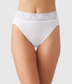 Wacoal Hi-Cut * Cofort Touch Hi-Cut White