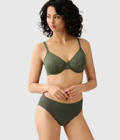 Wacoal Unlined|Seamless * Confidence Boost™ Underwire Bra Kambaba