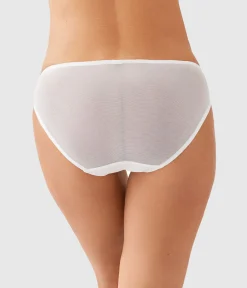 Wacoal Panties|Bikini * Ebrace ace® Bikini Delicious White