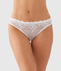Wacoal Panties|Bikini * Ebrace ace® Bikini Delicious White