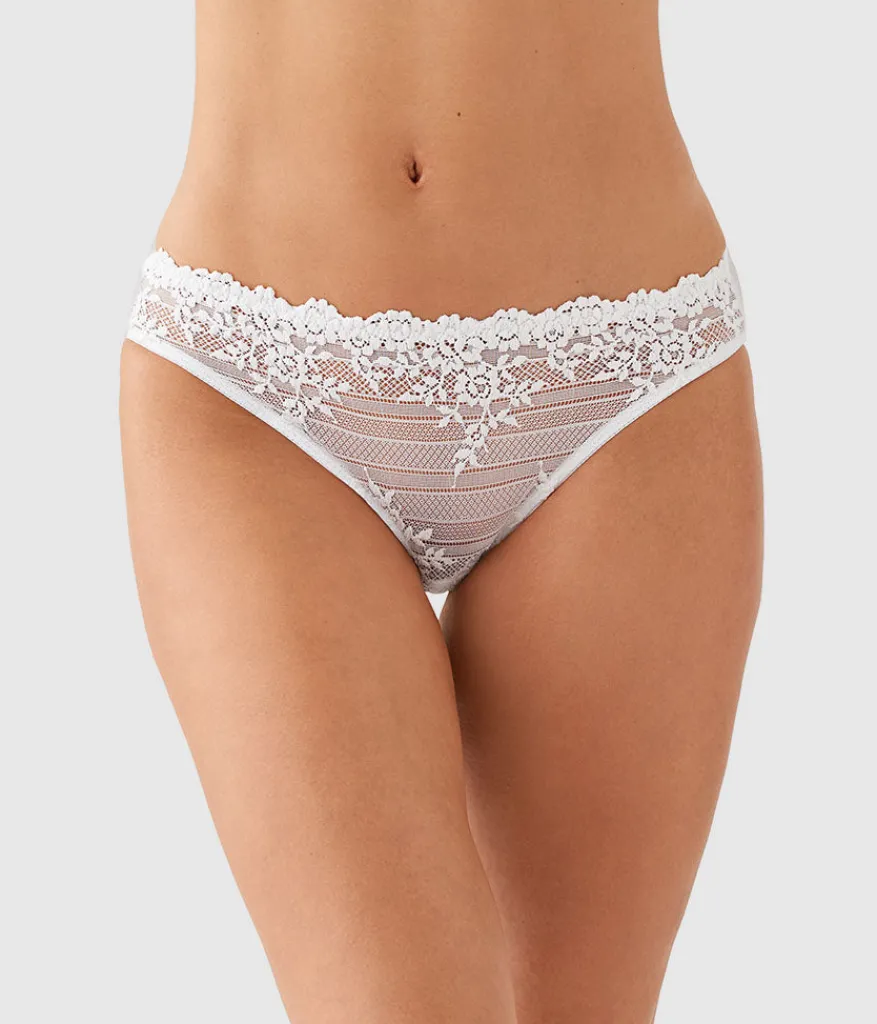 Wacoal Panties|Bikini * Ebrace ace® Bikini Delicious White