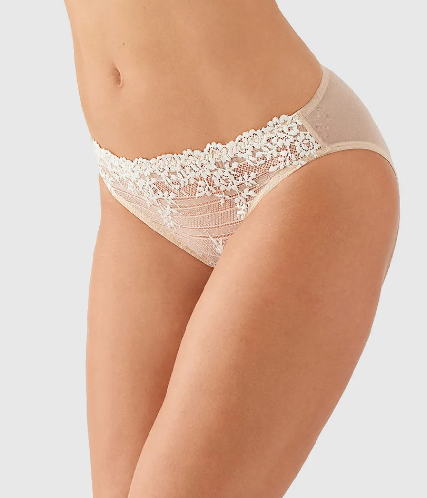 Wacoal Panties|Bikini * Ebrace ace® Bikini Sand/Ivory