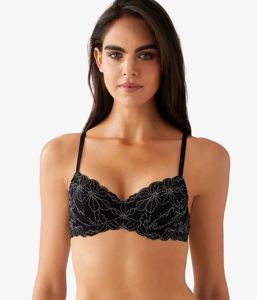 Wacoal Lace|Underwire * Feeling Famous Balconette Contour Bra Night/Angel Wing