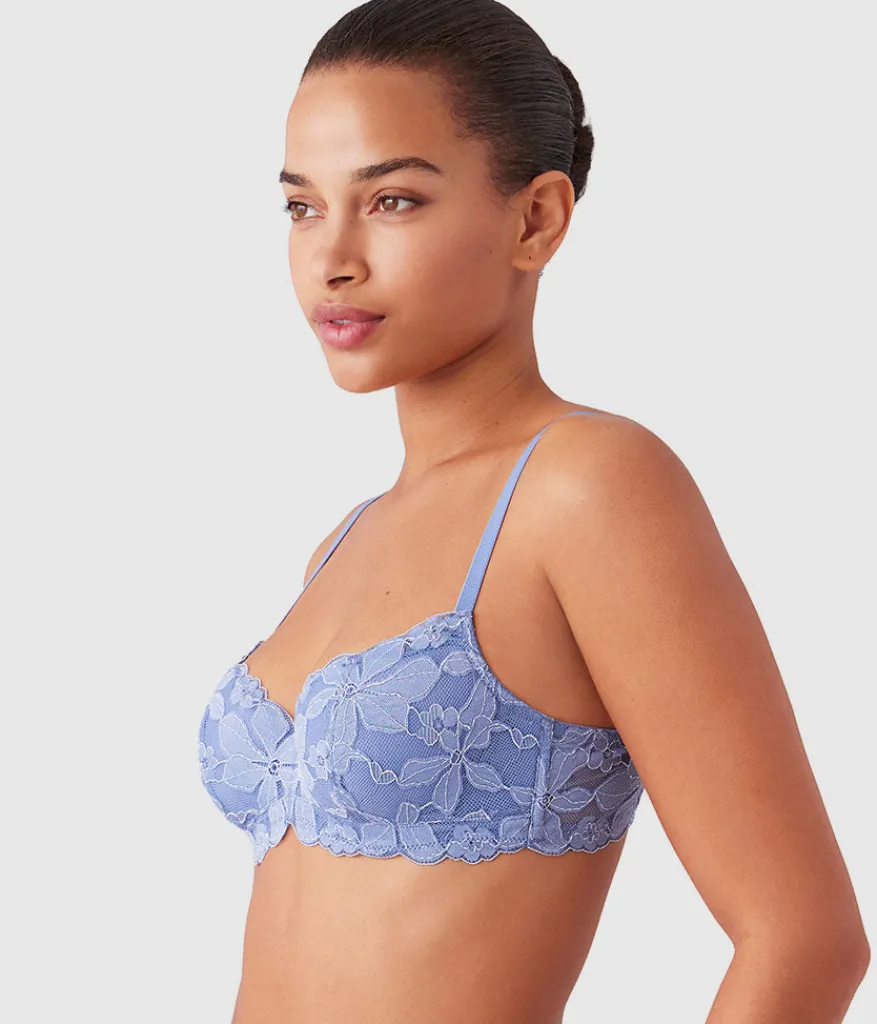 Wacoal Lace|Underwire * Feeling Famous Balconette Contour Bra Country Blue/Bright White