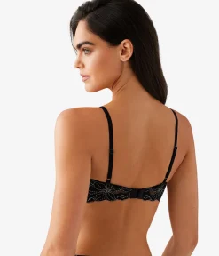 Wacoal T-Shirt|Lace * Feeling Famous Wire Free Push Up Bra Night/Angel Wing