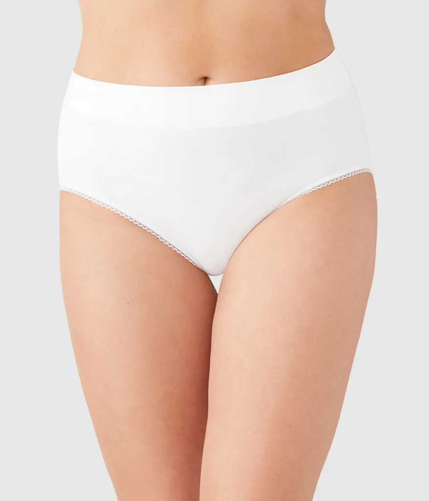 Wacoal Brief|Seamless * Feeing Fexibe Brief White
