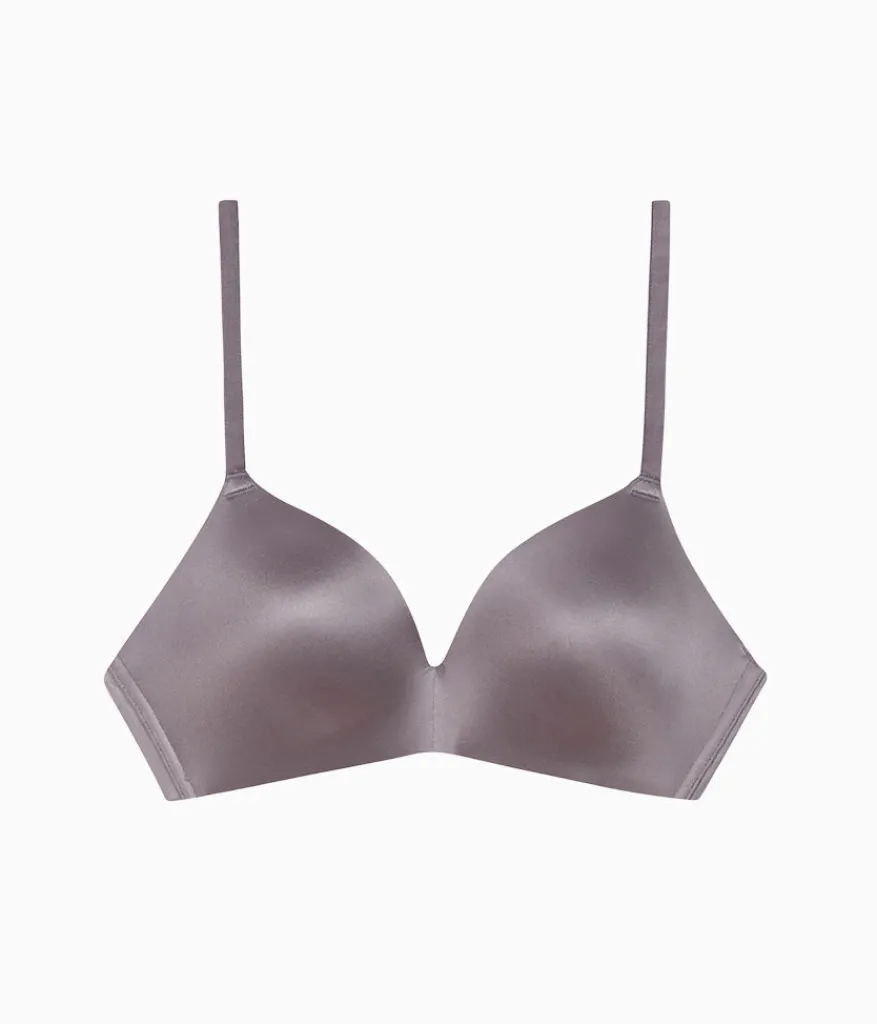 Wacoal Racerback/Convertible|Seamless * Future Foundation Wire Free T-Shirt Bra Shark