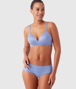 Wacoal Racerback/Convertible|Seamless * Future Foundation Wire Free T-Shirt Bra Country Blue