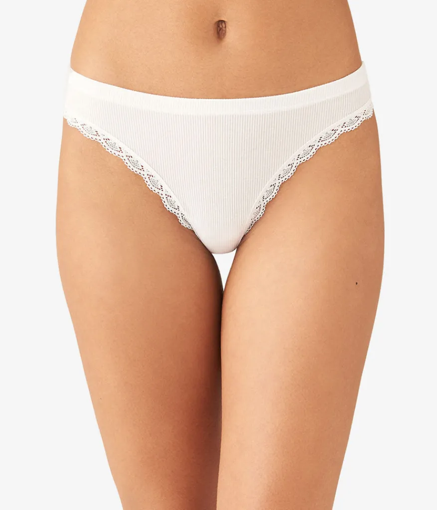 Wacoal Thong * Innocence Thong White