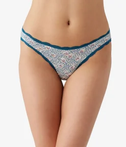 Wacoal Thong * Inpired Eyeet Thong Brushstroke
