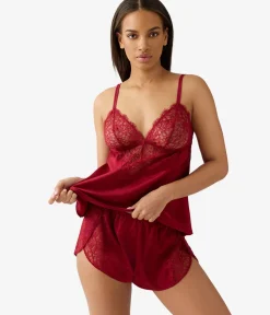 Wacoal Camis & Tanks * It' On Cai Biking Red