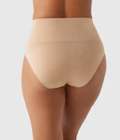 Wacoal Hi-Cut|Shaping Hi-Cut * ooth erie™ haping Hi-Cut Roebuck