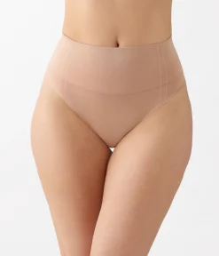 Wacoal Shaping Thong|Seamless * ooth erie™ haping Thong Roebuck