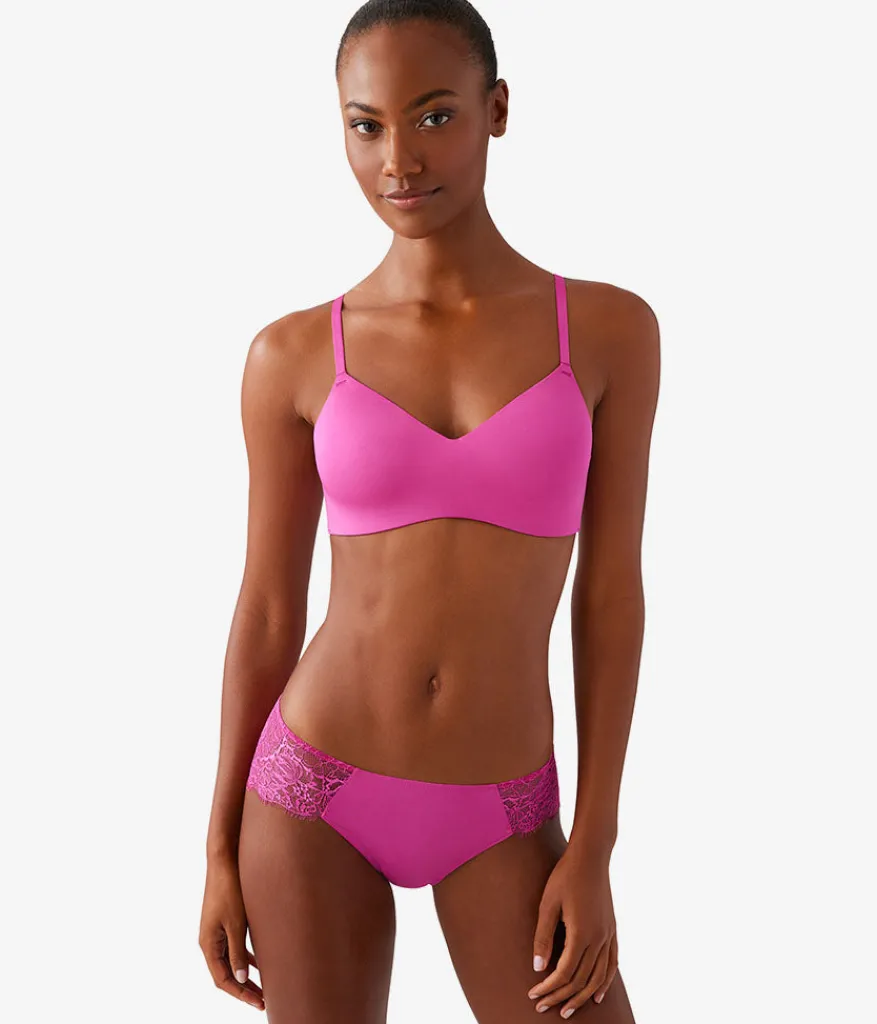 Wacoal Seamless|Wireless * Spotlight Wire Free T-Shirt Bra Fuchsia Red