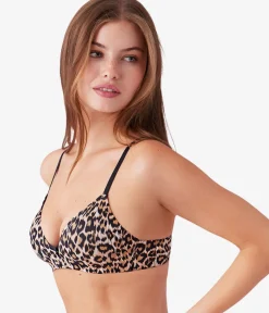 Wacoal Seamless|Wireless * Undercover Wire Free T-Shirt Bra Leopard