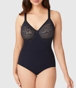 Wacoal Body Briefers|Underwire * Visual Effects Body Briefer with Minimizer Bra Black