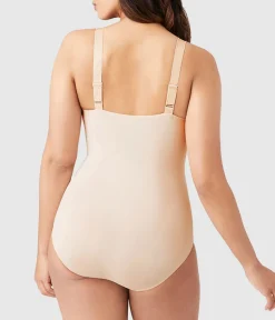 Wacoal Body Briefers|Underwire * Visual Effects Body Briefer with Minimizer Bra Sand