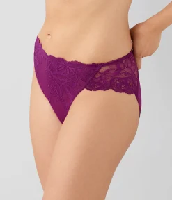 Wacoal Hi-Cut * Vivid Attraction Hi-Cut Dark Purple